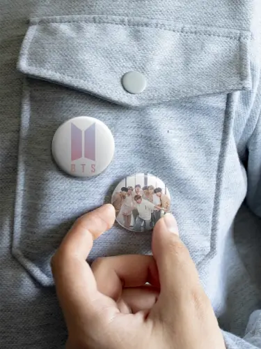 Набор значков BTS, 6 шт.